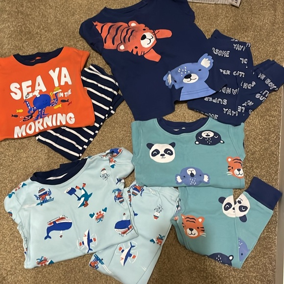 Carters Pajama Bundle - Picture 2 of 5